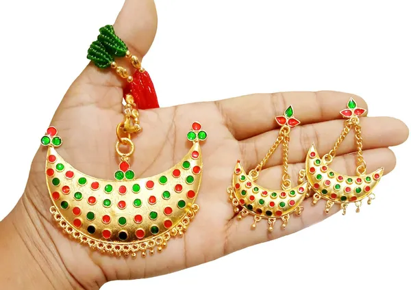 Assamese_Traditional_Gold_Plated_Red_Green_Joonbiri_Tassel_Jewellery_Set_For_Women